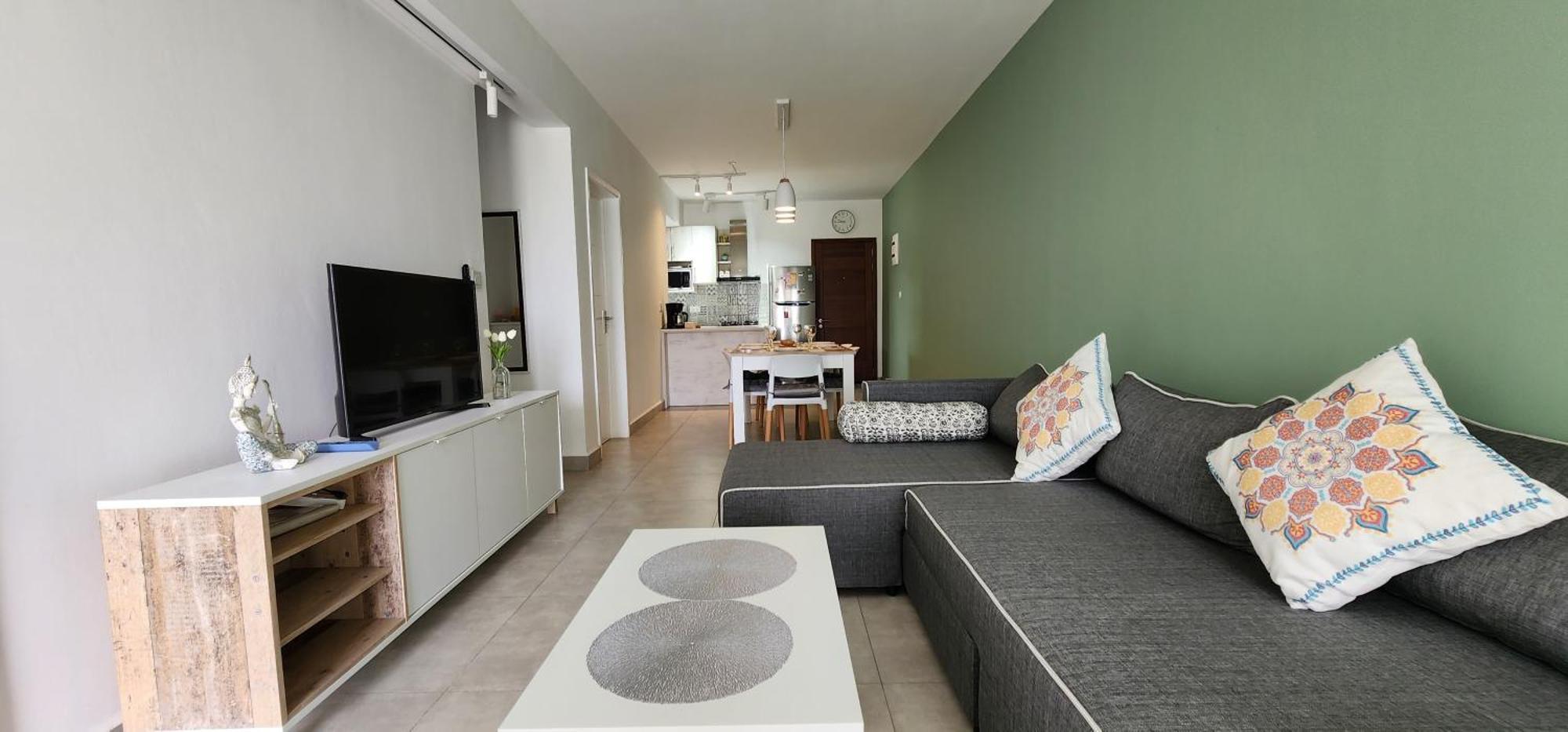 Sandstone Luxury 2 Bedroom With Lift And Common Pool